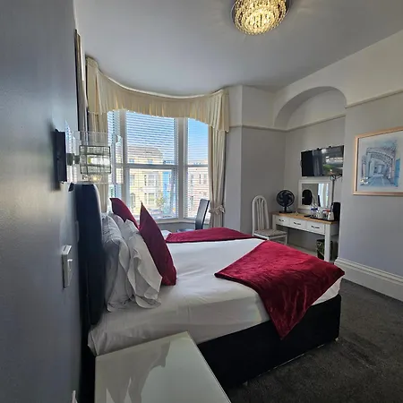 Clifton Villa - Southport-2