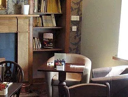 Laird And Dog Inn-2