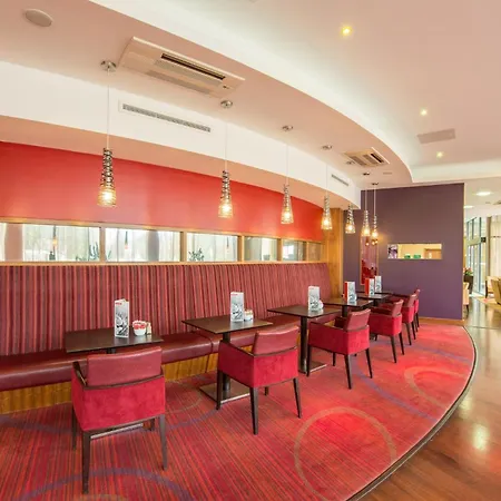 Holiday Inn Norwich City By Ihg-2