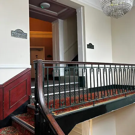 George Hotel, Burslem, Stoke-On-Trent-3
