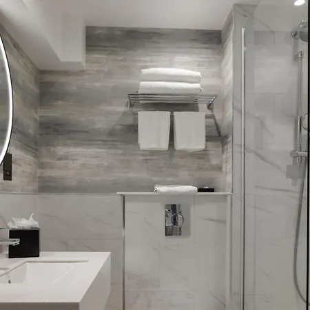 Doubletree By Hilton Bath-2