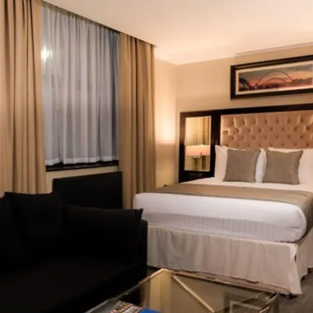 The County Aparthotel-2