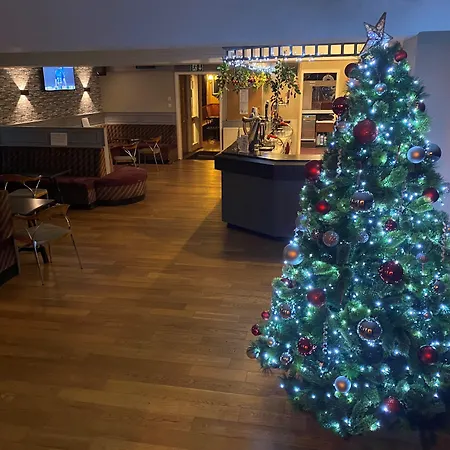 Smithton Hotel-2