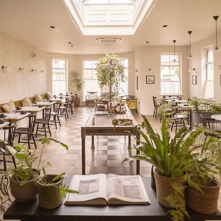 Leighton House - Boutique Guesthouse-2