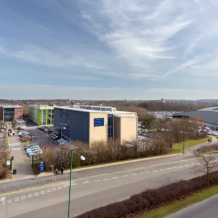 Holiday Inn Express Harlow By Ihg-2