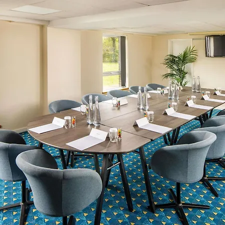 Mercure Cardiff-3