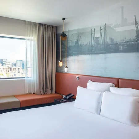 Pullman Liverpool-2