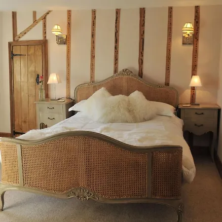Frog Street Farmhouse-2
