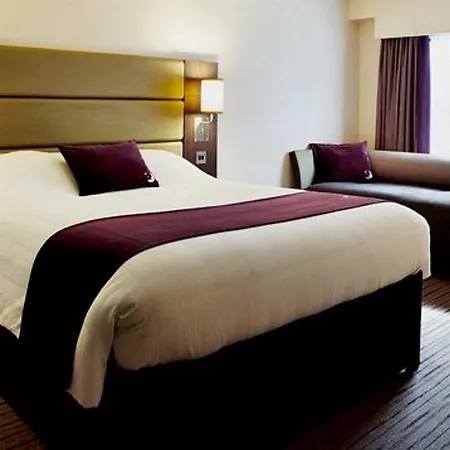 Premier Inn Hereford Holmer-2
