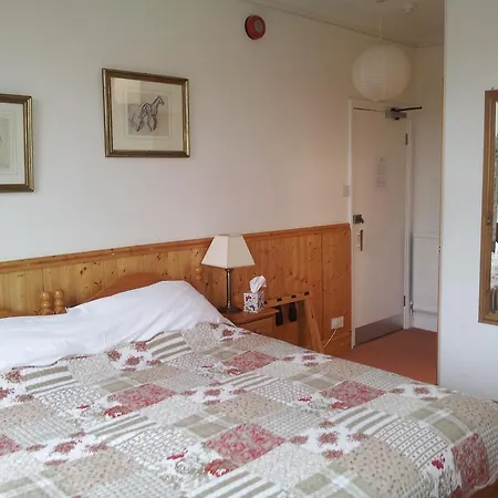 Acorn Guest House-3