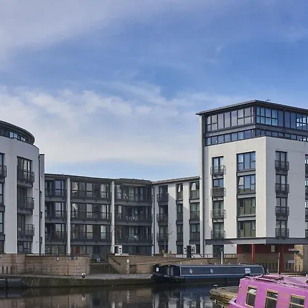 Fountain Court Apartments - Eq2-3