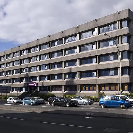Premier Inn Aberdeen City Centre-3