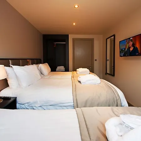 La Reserve Aparthotel Manchester-2