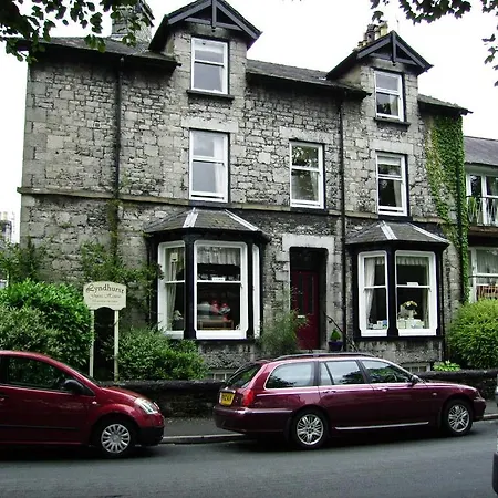 Lyndhurst Guest House-2