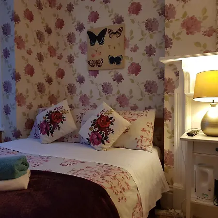 Adams Guest House-2
