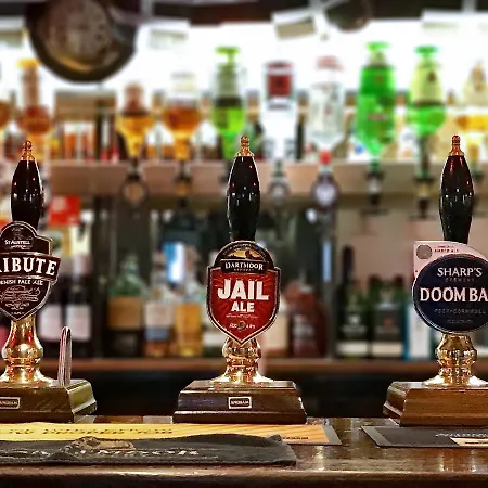 Jolly Sailor Inn - The Oldest Pub In Looe - Family Run And Full Of Charm And Character-2
