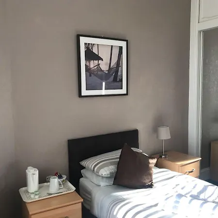 Armadale Guest House-3