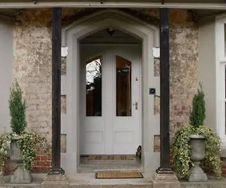 Brompton Farmhouse B&B-3