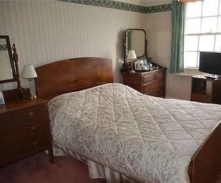 Walpole Bay Hotel & Museum-2