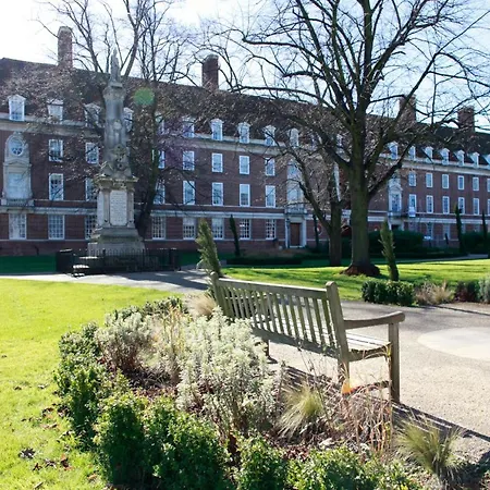 Devonport House-2