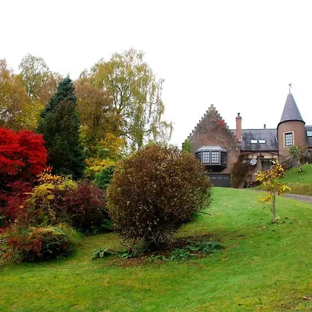 Highland Bear Lodge & Woodland Bear Huts-3