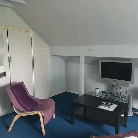 Greengables Guest House-3