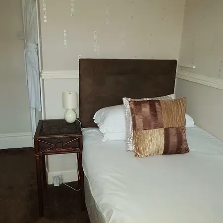 Swandale Guest House-2