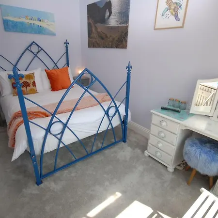 Weymouth Vegan B&B-3