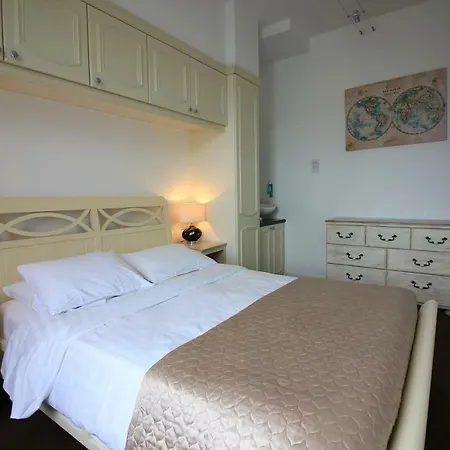 Seafield House-3