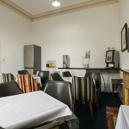 Oyo Hala Guest House-3