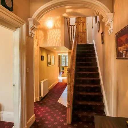 Ness House-3