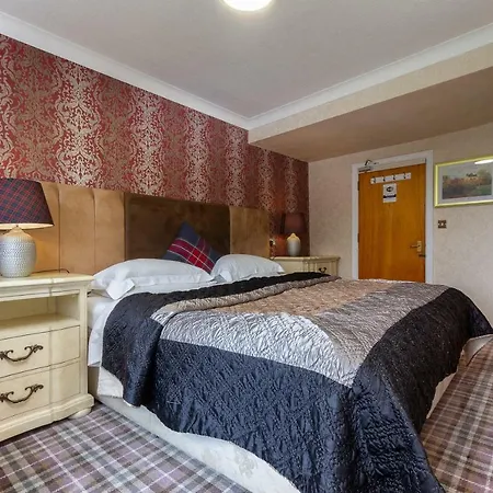 Field House Guest House-2