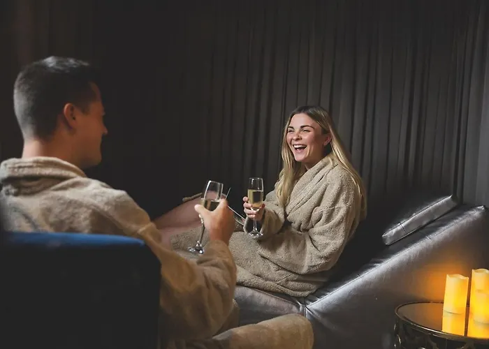 Padstow Resorts and Hotels with Waterparks