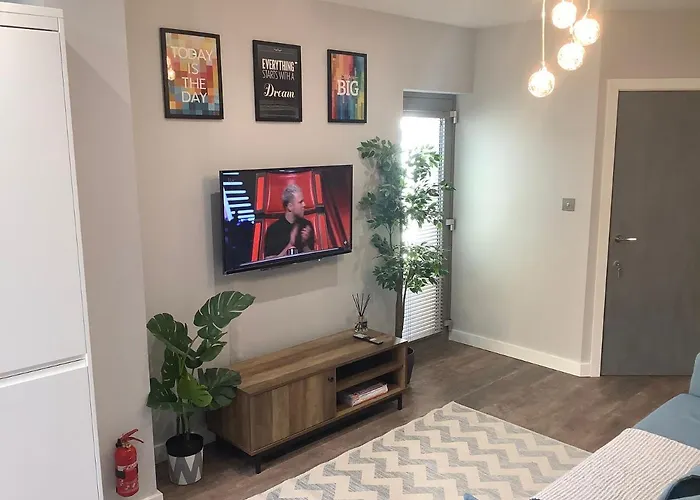 Ruislip Hotels With Amazing Views