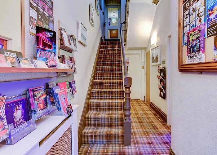 The Craimar Bed & Breakfast Blackpool