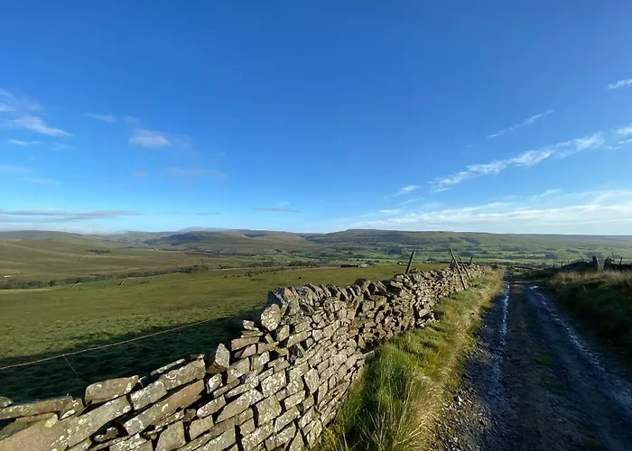 Hawes Cheap Hotels