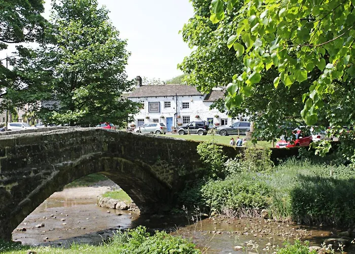 Linton (North Yorkshire) Hotels