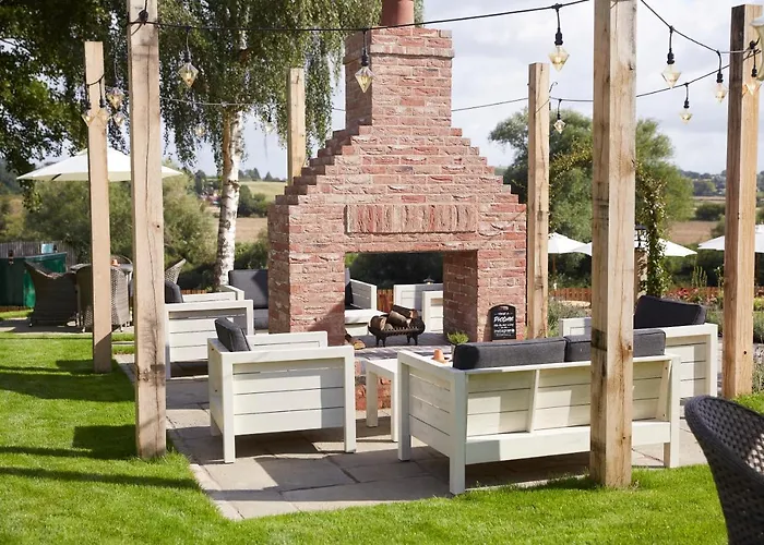Riverside Inn By Chef & Brewer Collection Harley