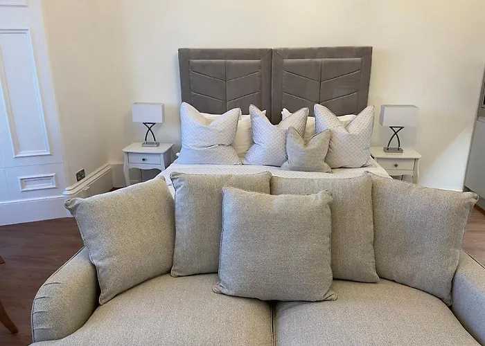Broughty Ferry Hotels