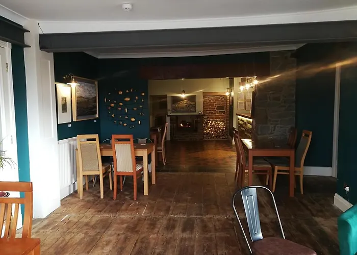 Aberaeron Beach hotels