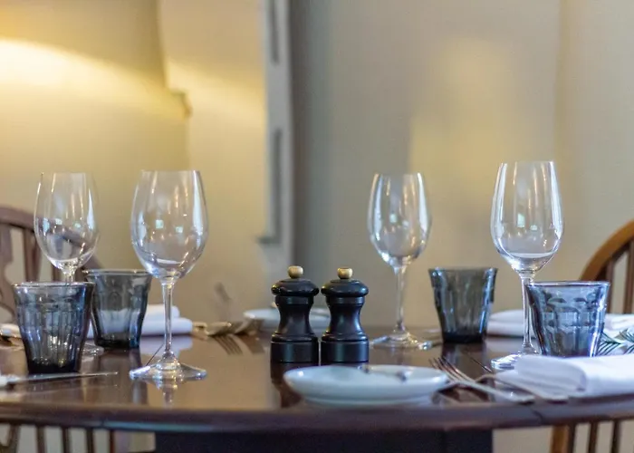 Holiday Cottages in Barry