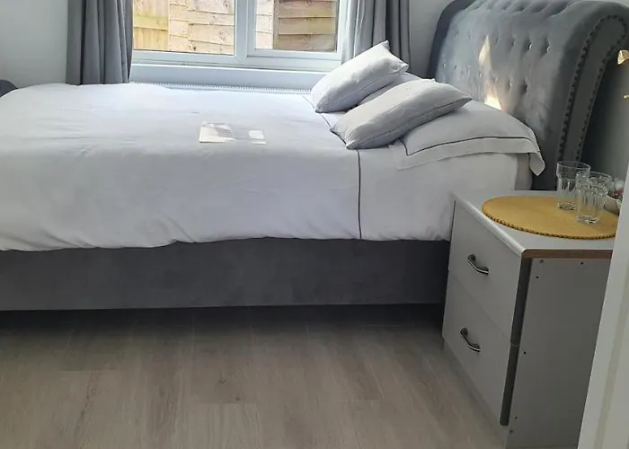 Trowbridge Lodging 