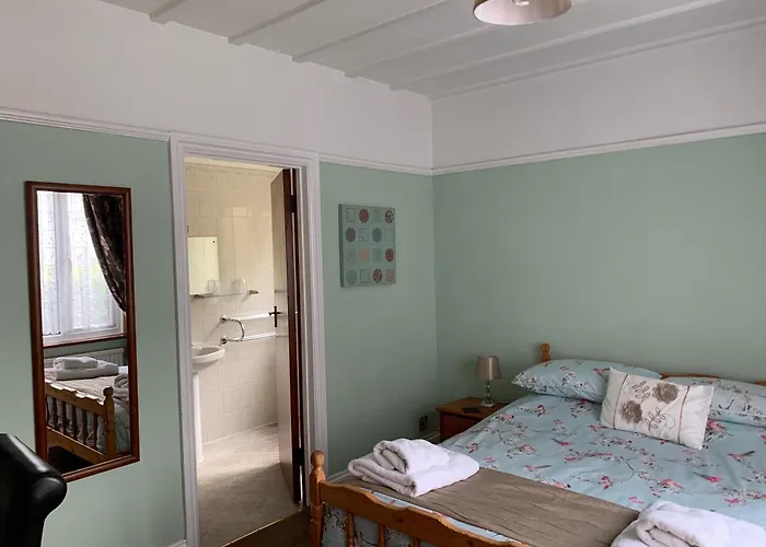 Burleigh House Bed & Breakfast Torquay