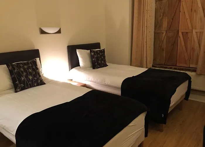 The Old Star Bed & Breakfast Winterbourne