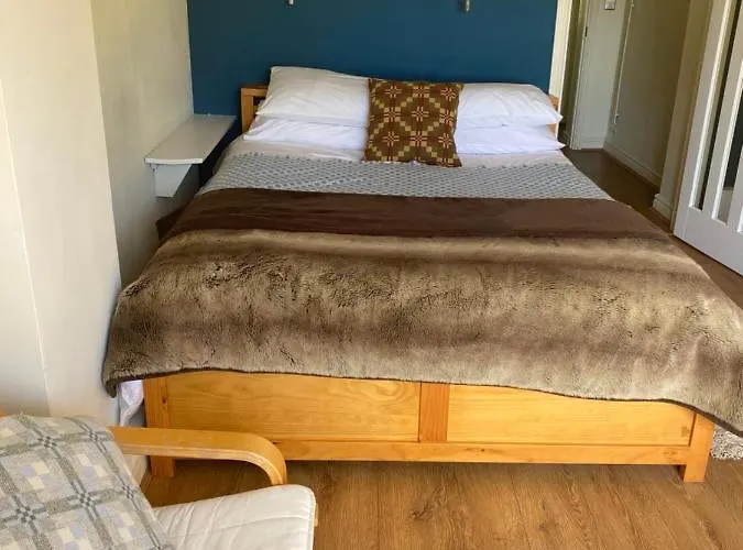 The Mumbles Vacation Rentals