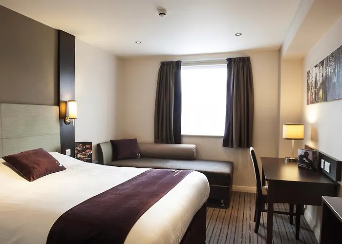 Waltham Abbey Hotels