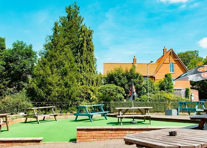 Dereham Hotels