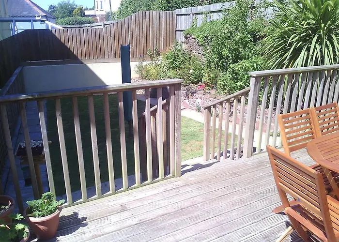 Yew Tree House Bed & Breakfast Paignton