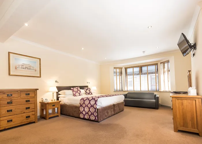 Inverness City Center Hotels