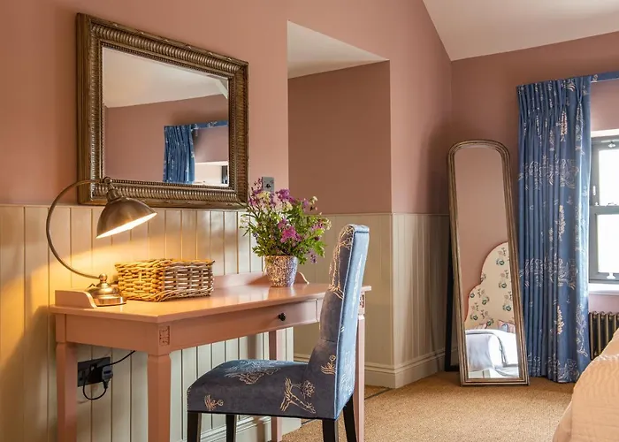 Cowbridge Hotels